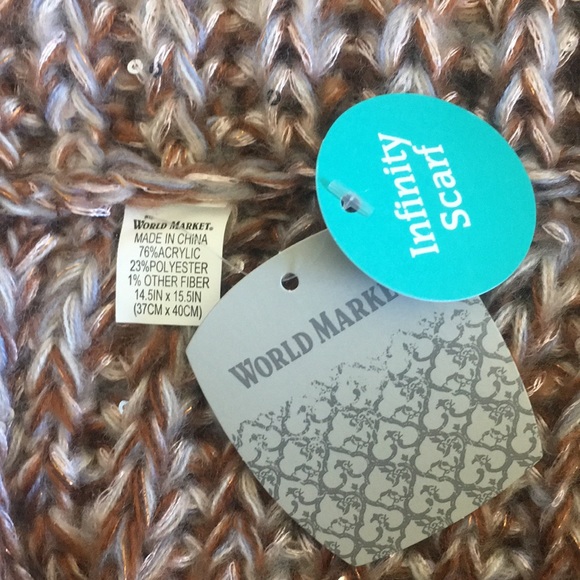 NWT Cozy Sparkly Infinity Scarf, 15" x 17" 🧡 - Picture 9 of 10